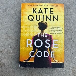 💛 3 for $15💛 The Rose Code by Kate Quinn